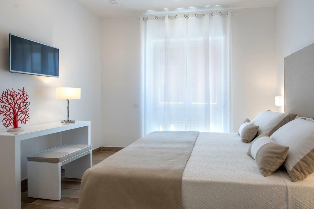 Solymar Apartments Σορέντο Εξωτερικό φωτογραφία